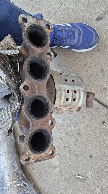 Kia Sorento 2010–2020 Коллектор впускной Киев - изображение 2