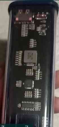 Павербанк прозрачный с быстрой зарядкой. Киев