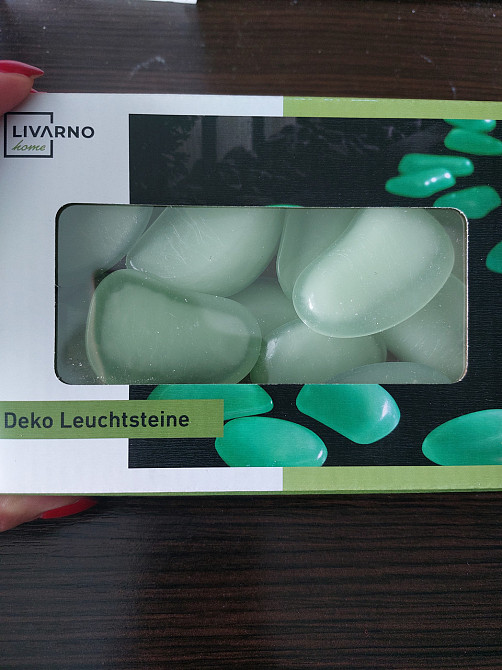 Люминесцентные камни Livarno home 19 камней 5 см салатовый Киев - изображение 1