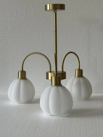 Светодиодная люстра Тюльпан 5000 (Золотая) на 3 плафона Киев