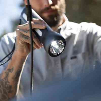 Пуско зарядное устройство Mophie 9900mAh 2A, бустер 400A, встроенный фонарик 450lm, Black (53046) Винница