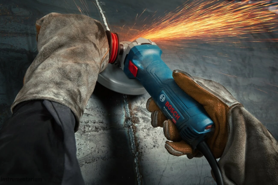 Профессиональная болгарка Bosch GWS 12-125 S: 1200Вт, диск 125мм, с регулировкой оборотов Киев