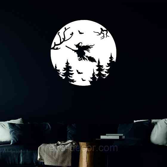 Декоративное настенное Панно «Ведьма на луне», Декор на стену 70*70 см, Белый Киев