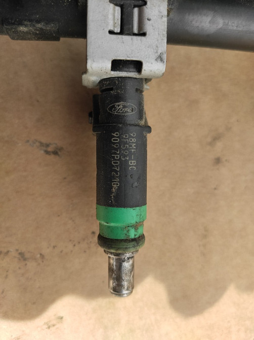 Паливна рейка (рампа форсунок) Ford Fusion 1.4 1.6 бензин 2002-2012 (5S6G-9H487-AA) Ковель - фото 4