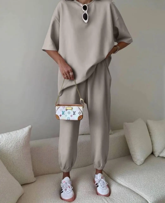 Женский повседневный костюм двойка футболка и штаны 50/52 Серый Харьков - изображение 1