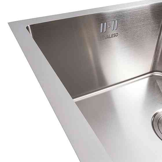 Кухонна мийка нержавійка VALESO Handmade 58*43B (3,0/0.8) Коломыя