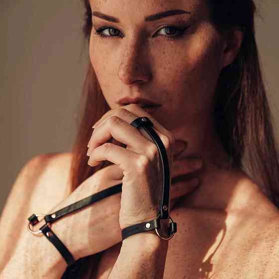 Браслети на зап'ястя та палець MAZE Bijoux Indiscrets чорні, OS Sex Aura Київ