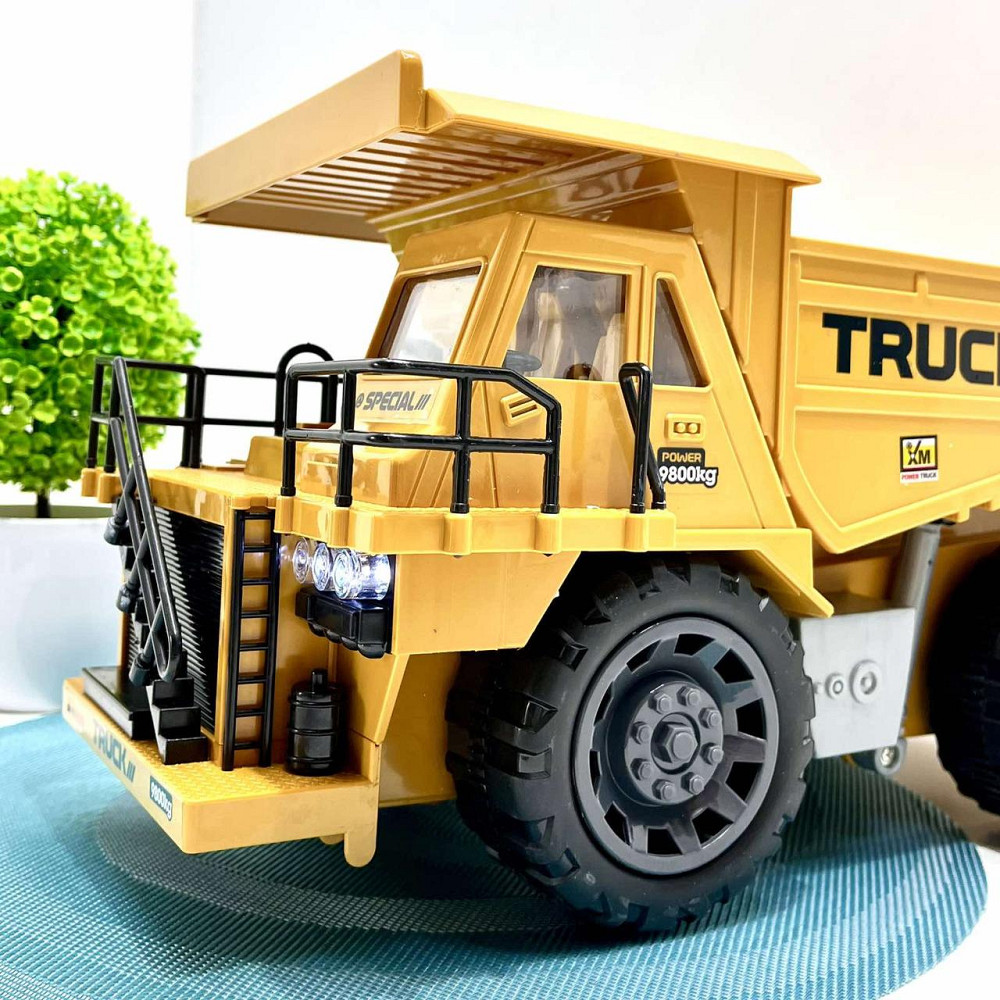 Машина самоскид на радіокеруванні світло звук 46 см Жовтий (XM-6819L) Чернігів - фото 5