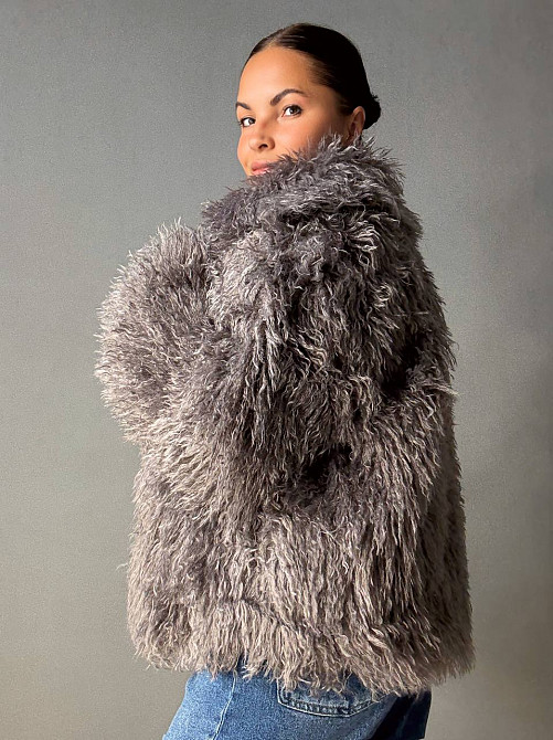 Шуба жіноча Lady Yep 10018 штучна під ламу з коміром коричнева, коричневий, M Київ - фото 6