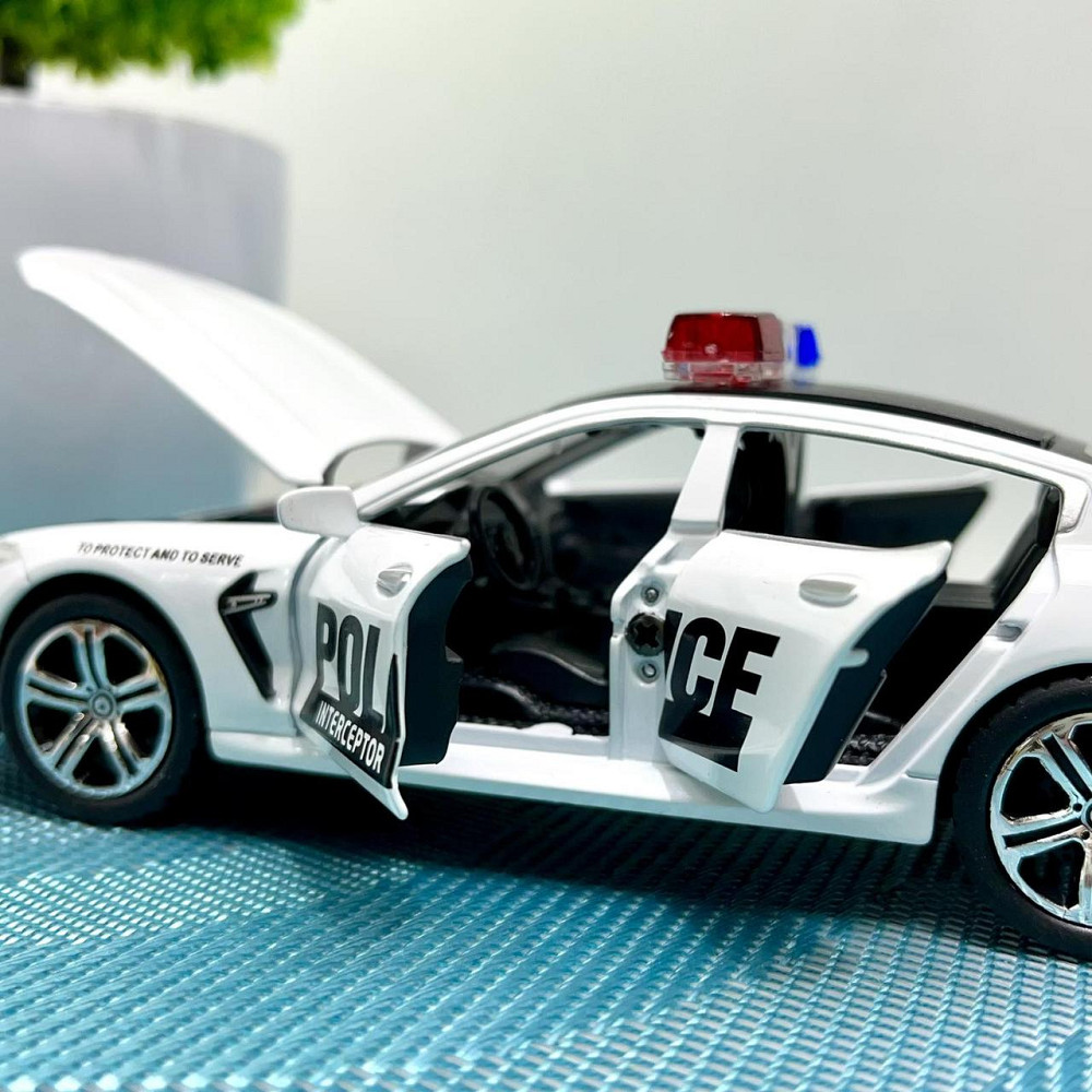 Машина Автосвіт BMW M8 інерційна відчиняються двері 16 см Біла (AP-1958) Чернігів - фото 10