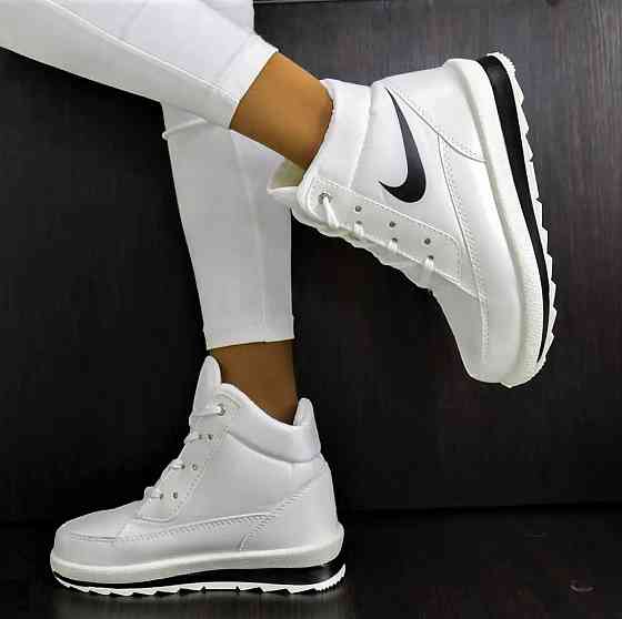 Зимові жіночі Кросівки на Меху Білі Найки Снікерси в стилі N!ke Дутики (розміри: 36,37,38,39,40,41) Дніпро