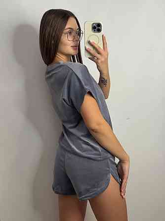 Пижама-комплект (футболка+шорти+штаны) из плюшевого велюра Серый XXL Харьков