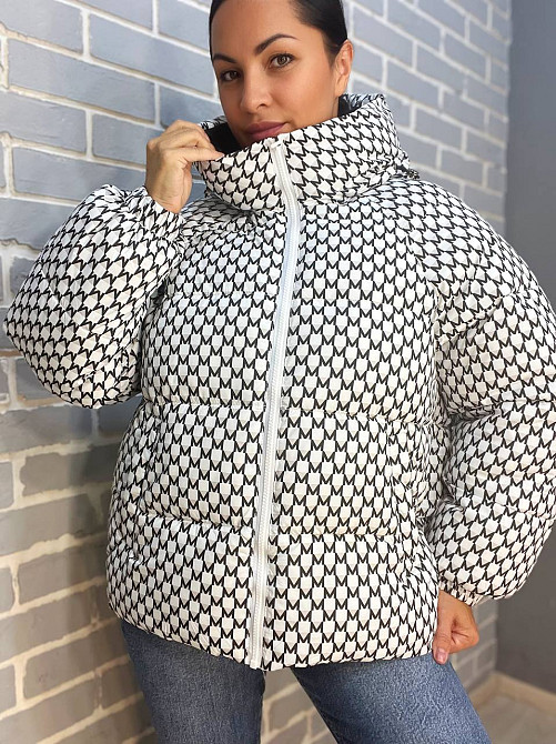 Куртка жіноча Lady Yep 9005 пуффер оверсайз принт літера М біла, білий, 44 Київ - фото 13