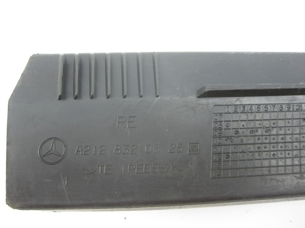 Mercedes-Benz  A2128320625 Водосток підкапотний праворуч E-Class W212 CLS C218 Одесса - изображение 7