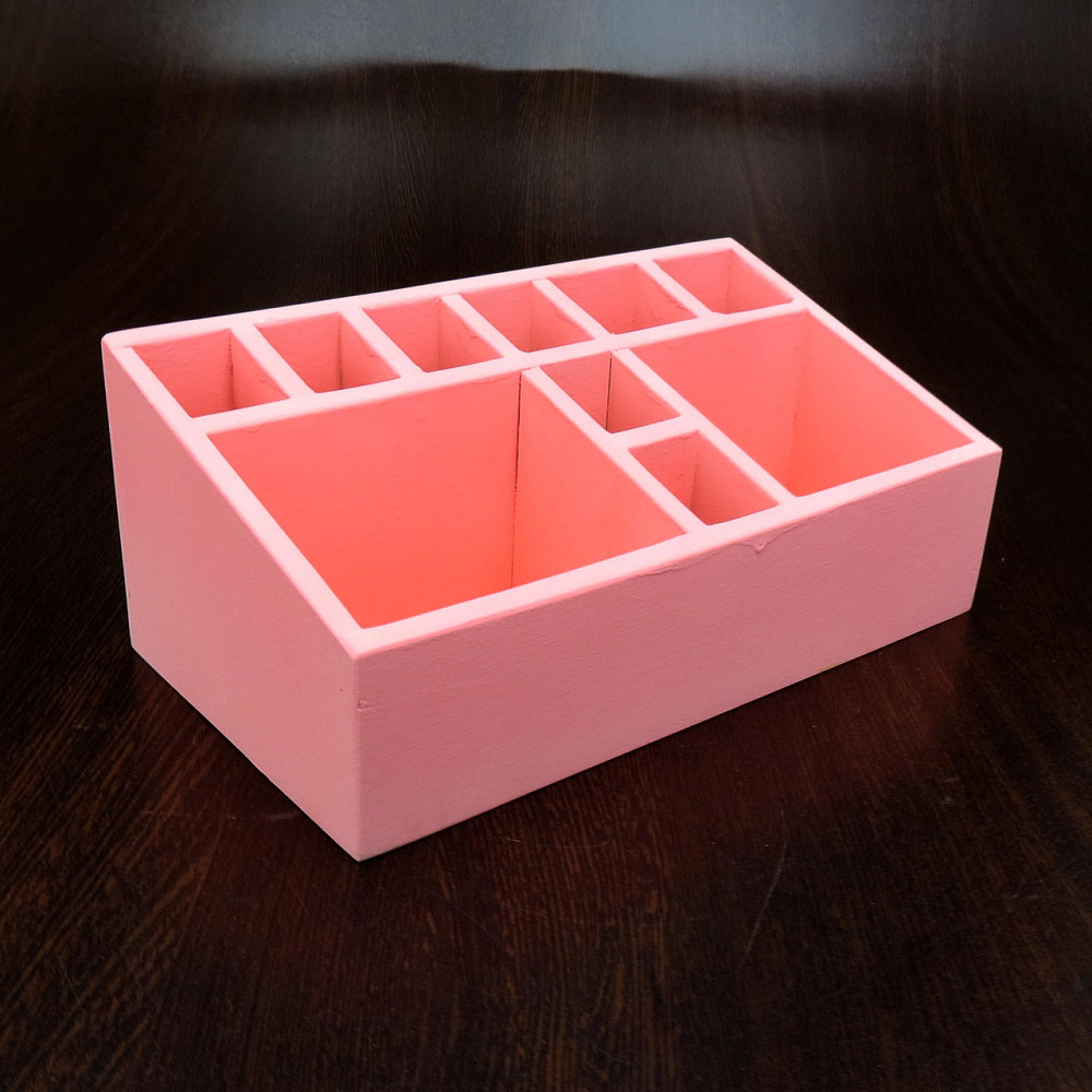 Настільний органайзер "Куінс" барбі Миколаїв - фото 1