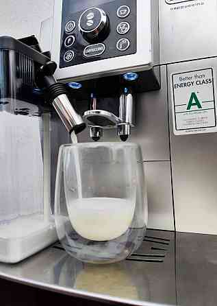Кавомашина кофемашина Delonghi cappuccino ECAM 23.460 новий молочник. Харків
