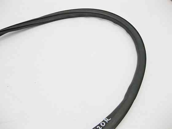 Mercedes-Benz  A2206904098 Ущільнювач над правими дверима long S-Class W220 Одеса