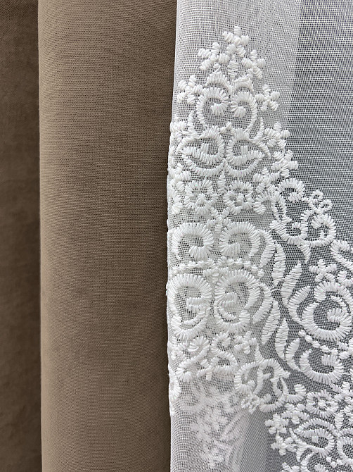 Комплект штор VR-Textil Мікровелюр Petek 200х270 2шт і Тюль 500х270 2014ш-1706т Коричневий з молочним 71-193/6 Київ - фото 5