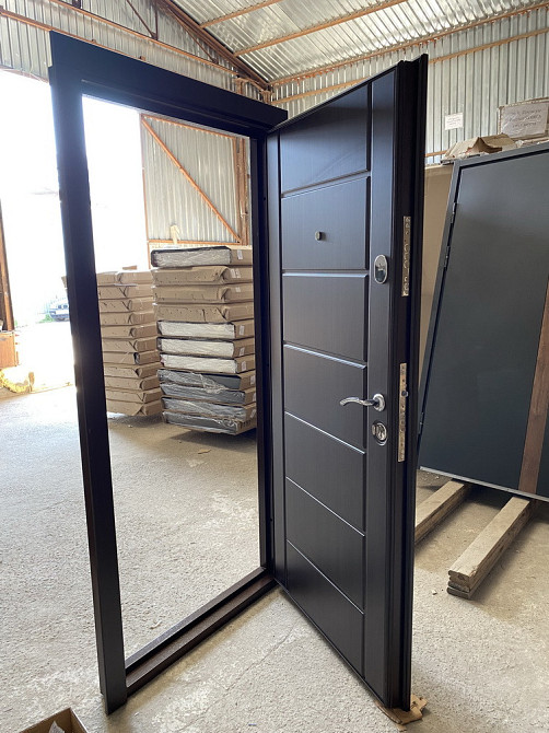 Двери квартирные Redfort, модель Канзас, комплектация Премиум (2 трубы) Киев - изображение 2