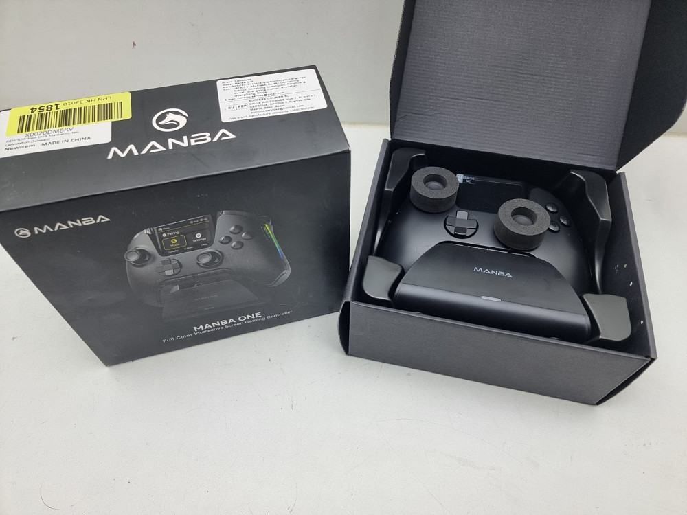 Безпровідний геймпад Manba One з дисплеєм, RGB-підсвіткою та док-станцією Луцк - изображение 3
