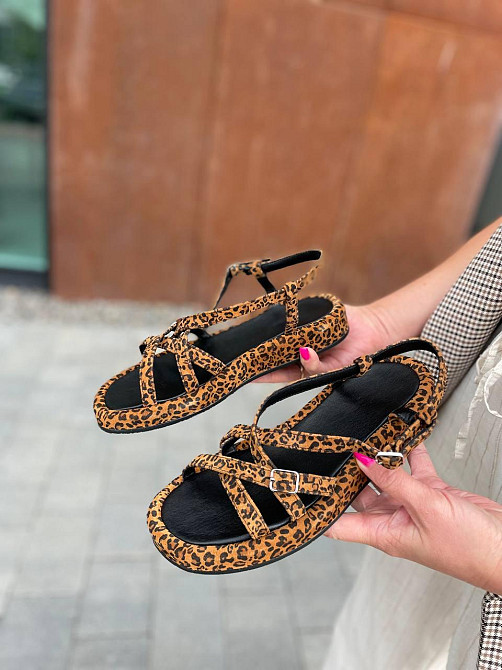 Dino Vittorio Босоніжки замшеві жіночі леопардові літні / Босоніжки натуральна замша Dino Vitto Коломыя - изображение 8