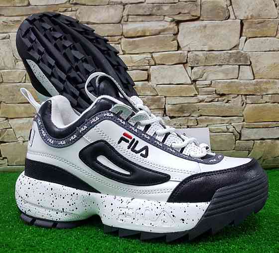Женские кроссовки FILA Disruptor II 