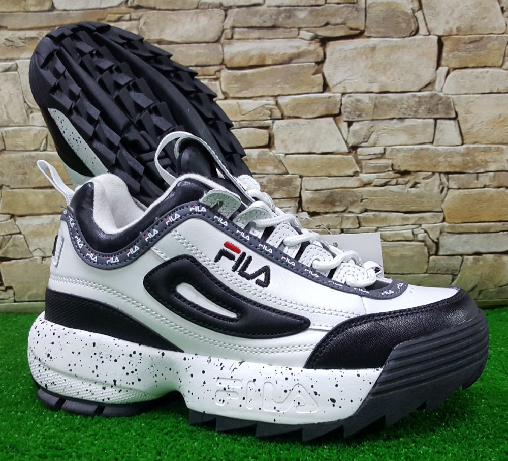 Женские кроссовки FILA Disruptor II 