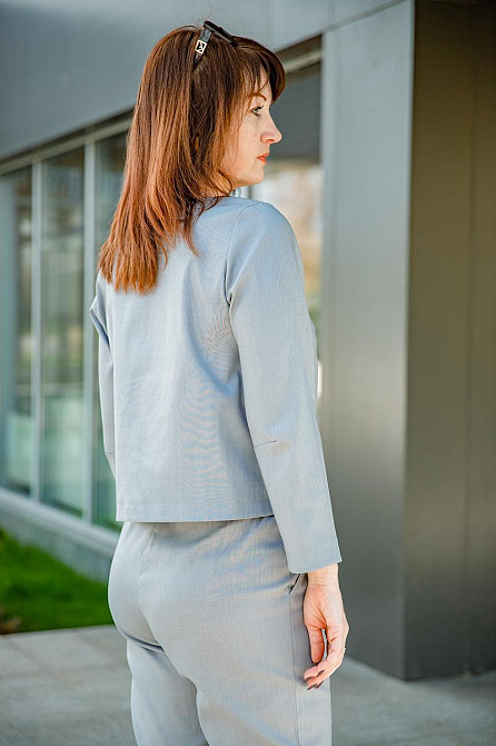Костюм женский брючный, серый, лен стрейч ( комплект брюки + кофта ), топ Крохатушка одяг Киев - изображение 2