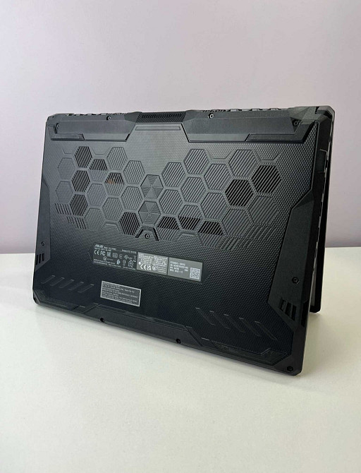 Ноутбук в ідеальному стані, випуск ноутбука 12.2022 Харків - фото 7