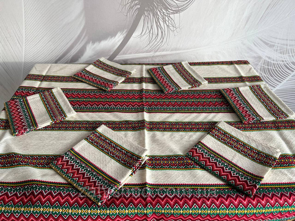 Вышитая скатерть с салфетками подарочная Киев - изображение 8