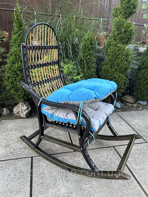 Кресло качалка черная с голубой накидкой Киев - изображение 2