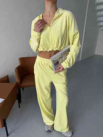 Жіночий велюровий костюм двійка: худі на блискавці і штани Одеса