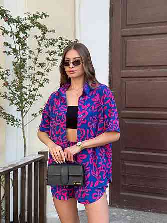 Женский легкий принтованный костюм двойка: рубашка и шорты турецкая креп-жатка Электрик, 46 Одесса