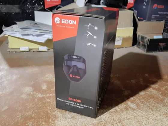 Зварювальна маска хамелеон Edon ED 5000 : автозатемнення, 16 DIN, щиток зварника (ED5000) Київ