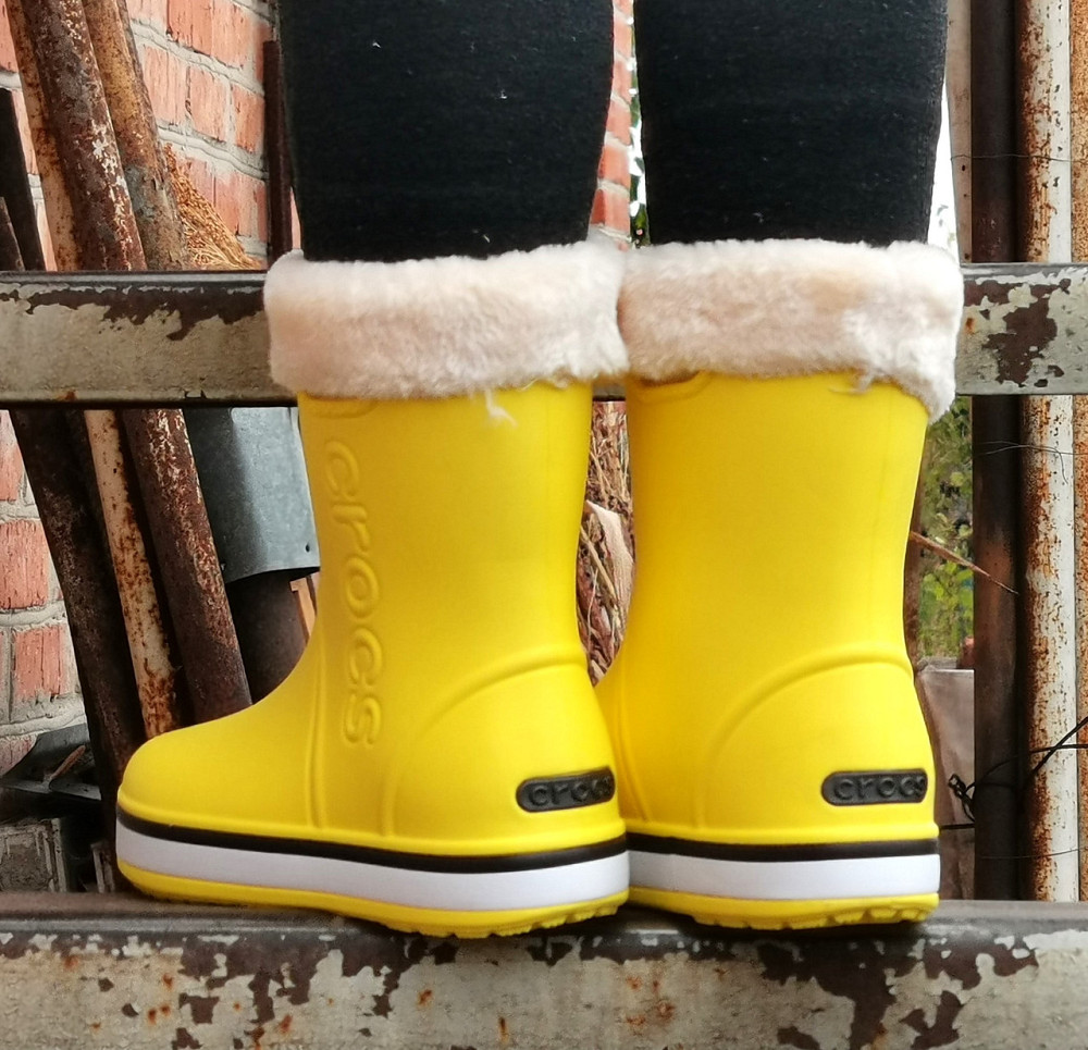 Жіночі Гумові Напівчоботи CROCS Жовті Чоботи Крокси Теплі Зимові (розміри: 36,37,38) — 8 Дніпро - фото 6