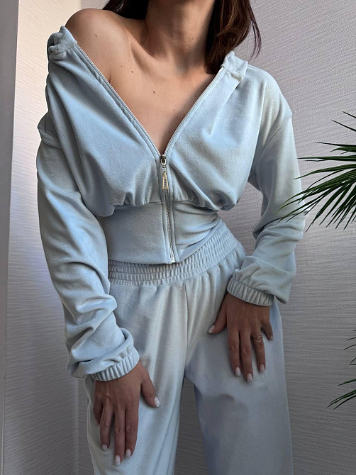 Женский стильный прогулочный костюм двойка: кофта и штаны велюр-плюш Одесса - изображение 12