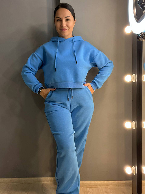 Костюм женский Quzen 478-480 короткое худи с капюшоном и брюки джоггеры на резинке флис голубой, голубой, S Киев - изображение 6