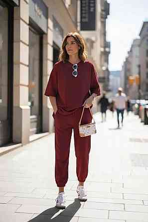 Жіночий повсякденний костюм футболка зі штанами Бордо 42/44 Харків