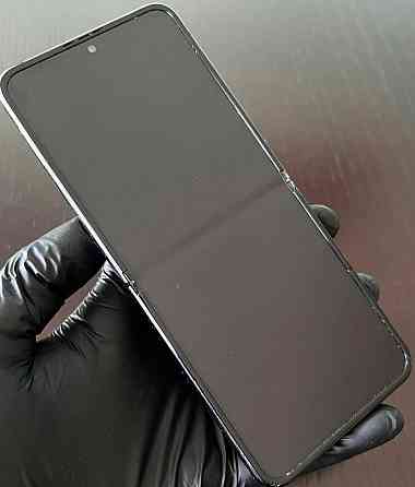 Смартфон Samsung Galaxy Duos Flip 4 F721 B 8/256Gb. Київ