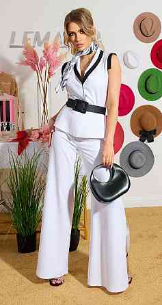 Костюм із брюками клеш (42) Київ