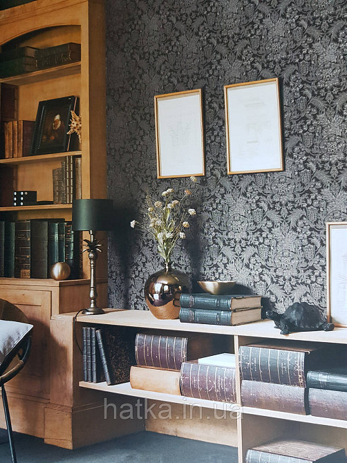 Шпалери флізелінові еко Casadeco Five o'clock 0.53х10 квіти листя сірі з сріблом на чорному під тканина гобелен Київ - фото 1