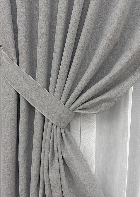 Комплект штор VR-Textil 100% блекаут ASHEN NIGHT 100х270 2шт і Тюль 300х270 1840ш-1153т світло-сірий з білим 71-087/1 Київ - фото 4