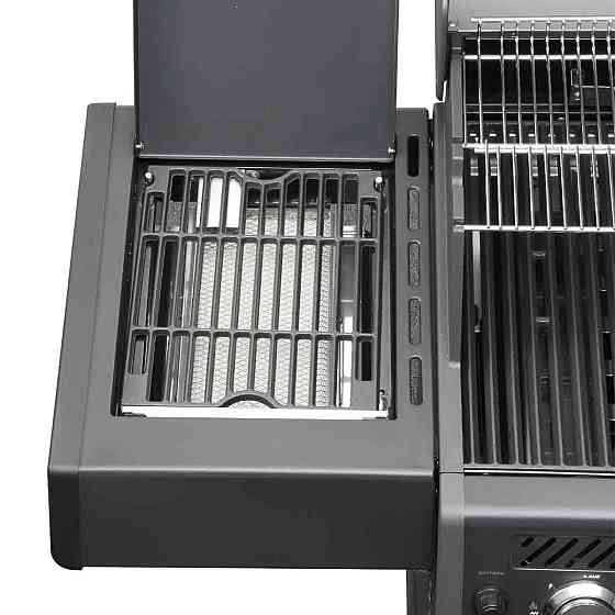 Газовый гриль SANTOS S-418 All Black, с боковой и задней горелками, черный полностью 890055 Код: 010956 Ровно