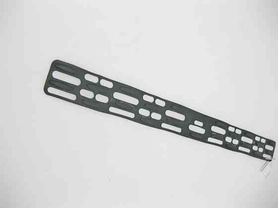 Mercedes-Benz  A1666980748 Штиркова вставка - накладка алюмінієвого порога центральна GL GLS X166 Одеса