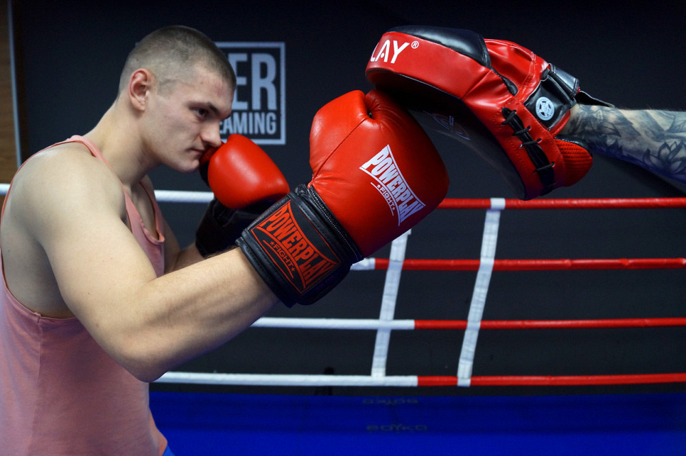 Лапы боксерские PowerPlay 3041 Черно-Красные PU [пара] Луцк - изображение 7