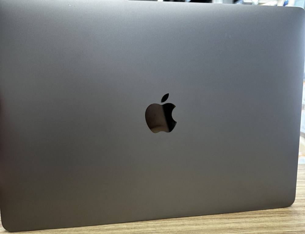 MacBook Air 13 (2019) i5 8/128Gb Space Gray A1932. Киев - изображение 4