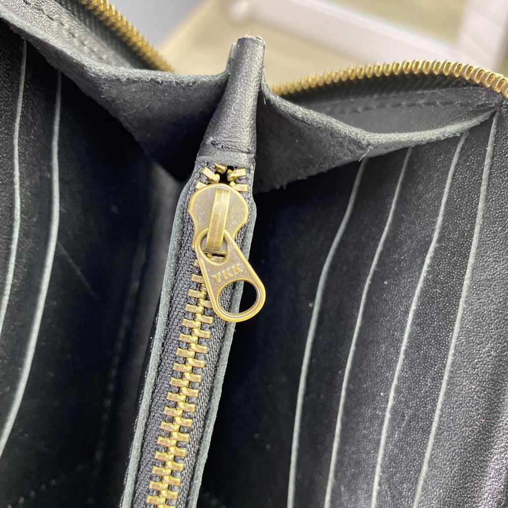 Чоловічий гаманець на блискавці шкіряний, місткий гаманець з відділеннями, чорнийMasterSem Київ - фото 8