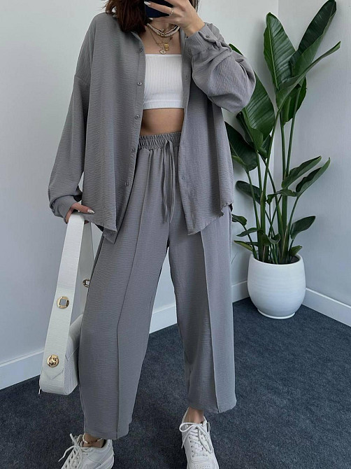 Женский легкий брючный костюм двойка: рубашка и брюки американский креп Серый, 44/46 Одесса - изображение 8