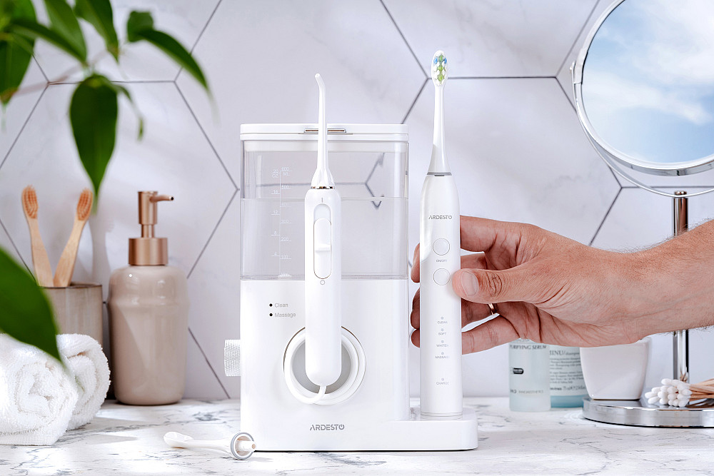 Іригатор ARDESTO стаціонарний+електрична зубна щітка, чаша 600 мл, від мережі , 3 насадки, білий Київ - фото 6
