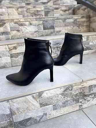 Crisma Черевики жіночі CRISMA чорні шкіра лакована каблук 8 см висота 10 см (0174B/8057/8045) Коломыя